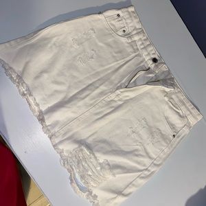 Women’s white jean skirt